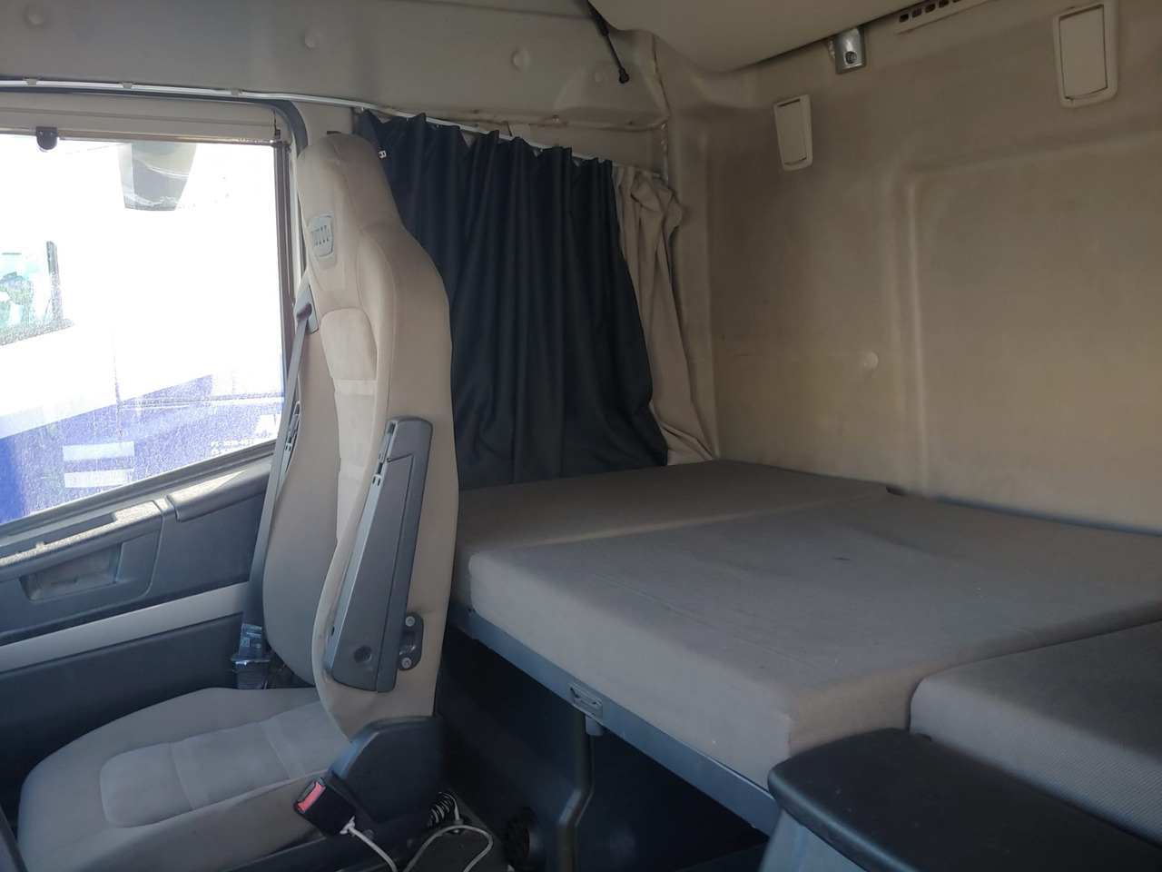 شاحنة نقل سيارات شاحنة لنقل المعدات الثقيلة IVECO AS190S50FP: صورة 12 شاحنة نقل سيارات شاحنة لنقل المعدات الثقيلة IVECO AS190S50FP: صورة 12