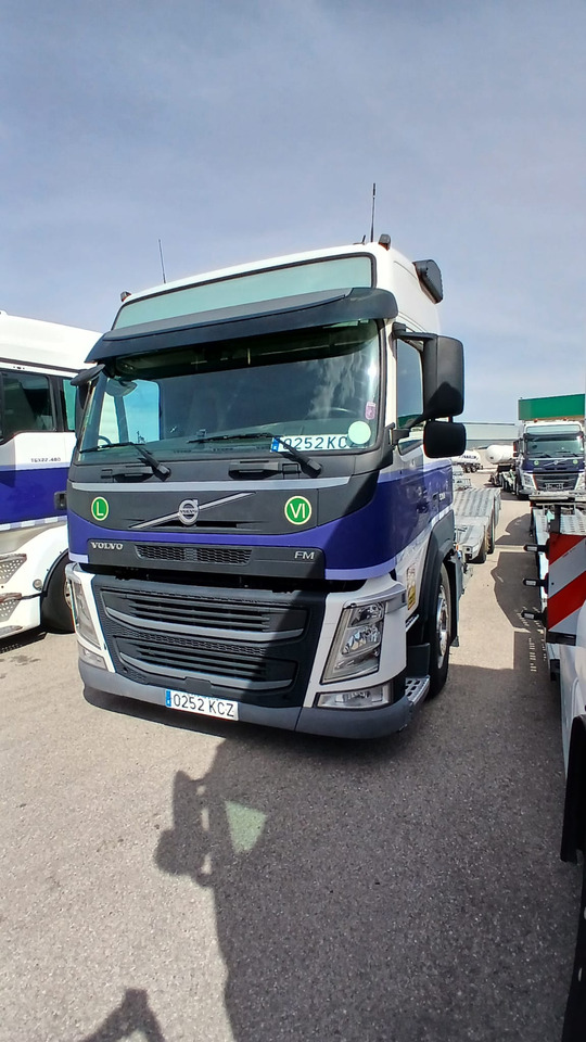 VOLVO FM 42 B3 500 - شاحنة نقل سيارات شاحنة: صورة 2 VOLVO FM 42 B3 500 - شاحنة نقل سيارات شاحنة: صورة 2