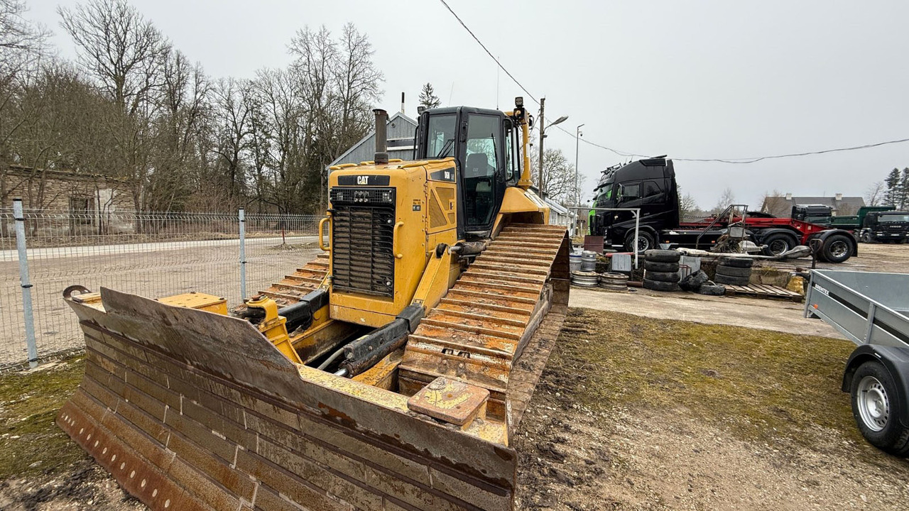 CAT D6N LGP - بلدوزر: صورة 1 CAT D6N LGP - بلدوزر: صورة 1