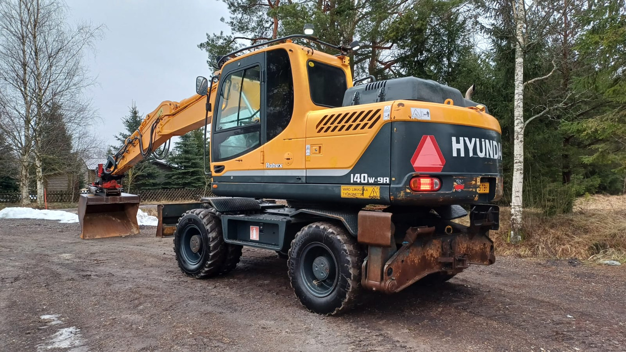Hyundai Robex 140W-9A - حفار ذو عجلات: صورة 3 Hyundai Robex 140W-9A - حفار ذو عجلات: صورة 3