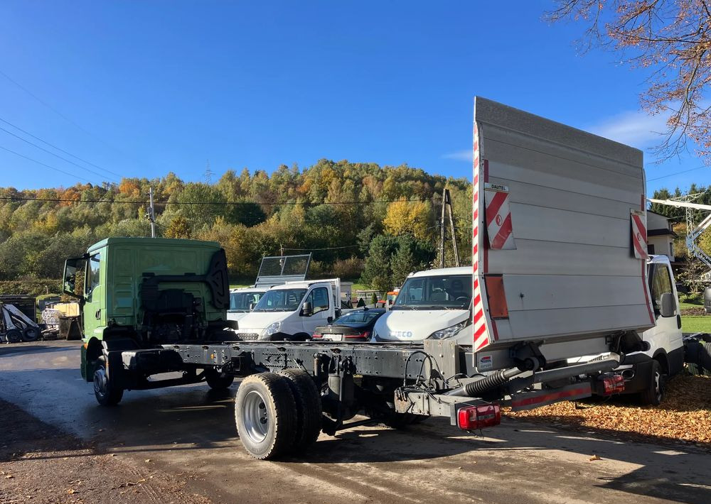 MAN MAN TGM 12.290 euro  6 ramo do zabudowy - شاحنة بهيكل معدني للمقصورة: صورة 4 MAN MAN TGM 12.290 euro  6 ramo do zabudowy - شاحنة بهيكل معدني للمقصورة: صورة 4