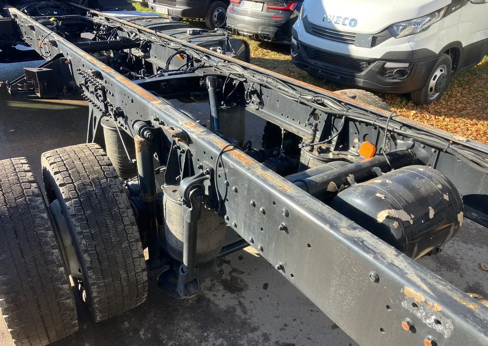 MAN MAN TGM 12.290 euro  6 ramo do zabudowy - شاحنة بهيكل معدني للمقصورة: صورة 5 MAN MAN TGM 12.290 euro  6 ramo do zabudowy - شاحنة بهيكل معدني للمقصورة: صورة 5