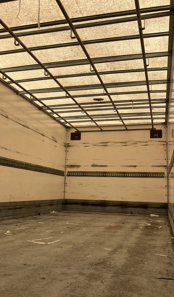 Mercedes-Benz Atego 1218 kurierka kontener - شاحنة صندوقية: صورة 5 Mercedes-Benz Atego 1218 kurierka kontener - شاحنة صندوقية: صورة 5