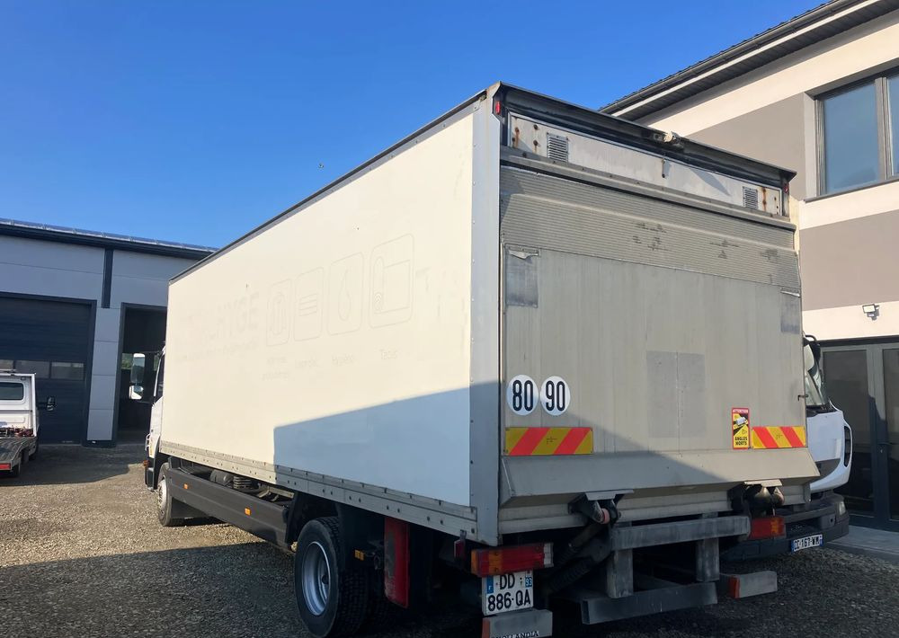 Mercedes-Benz Atego 1218 kurierka kontener - شاحنة صندوقية: صورة 3 Mercedes-Benz Atego 1218 kurierka kontener - شاحنة صندوقية: صورة 3