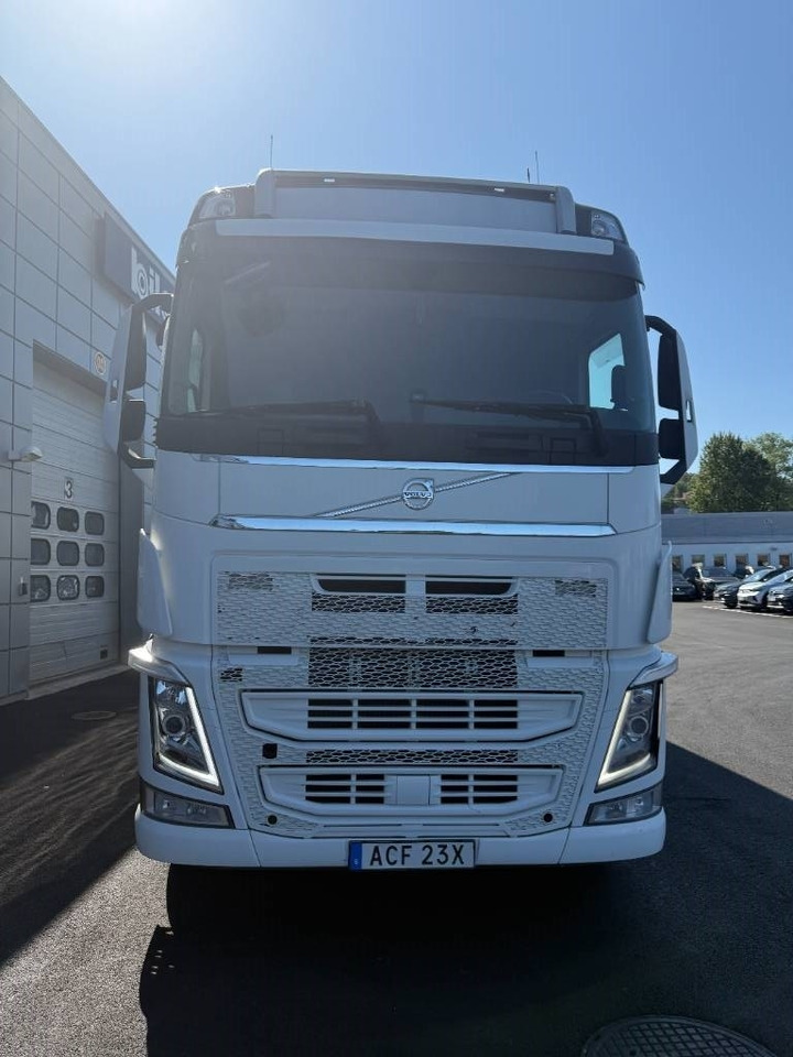 Volvo FH 540 6x2 - شاحنة صندوقية: صورة 2 Volvo FH 540 6x2 - شاحنة صندوقية: صورة 2