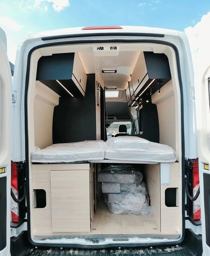 كرفان فان للبيع  FORD Rimor NEW Ford Van 238 Truma Diesel Roller Shutters Remis AUTOMAT: صورة 17