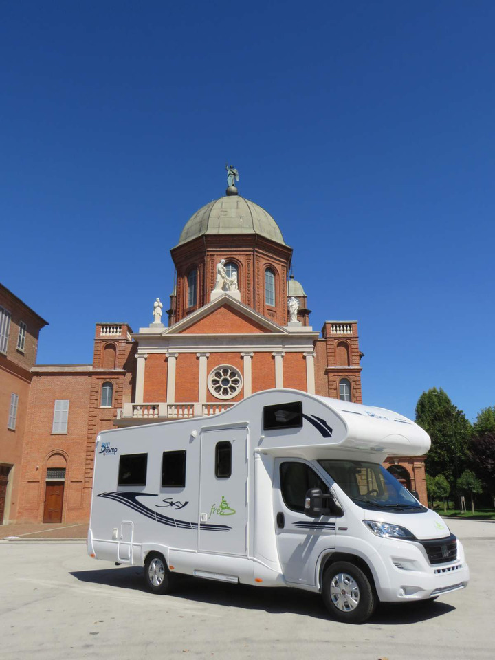 Fiat Ducato - عربة تخييم: صورة 4 Fiat Ducato - عربة تخييم: صورة 4