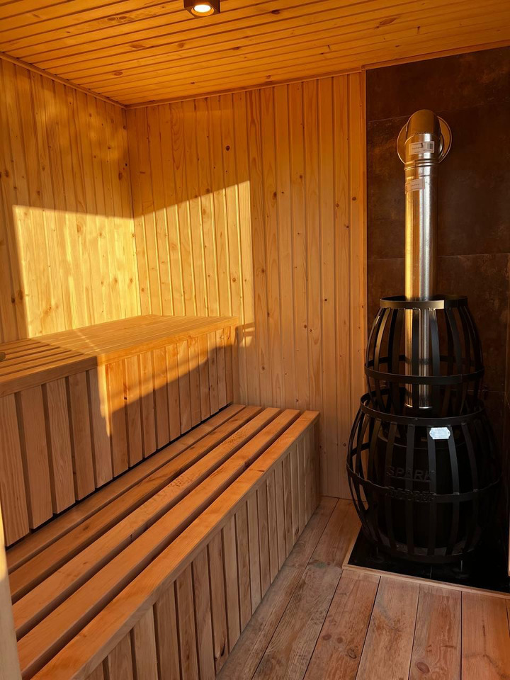 IDEX Sauna 200x220x200 cm – Compact Outdoor or Indoor Sauna Cabin Mobile Sauna - شاحنة حاويات: صورة 4 IDEX Sauna 200x220x200 cm – Compact Outdoor or Indoor Sauna Cabin Mobile Sauna - شاحنة حاويات: صورة 4