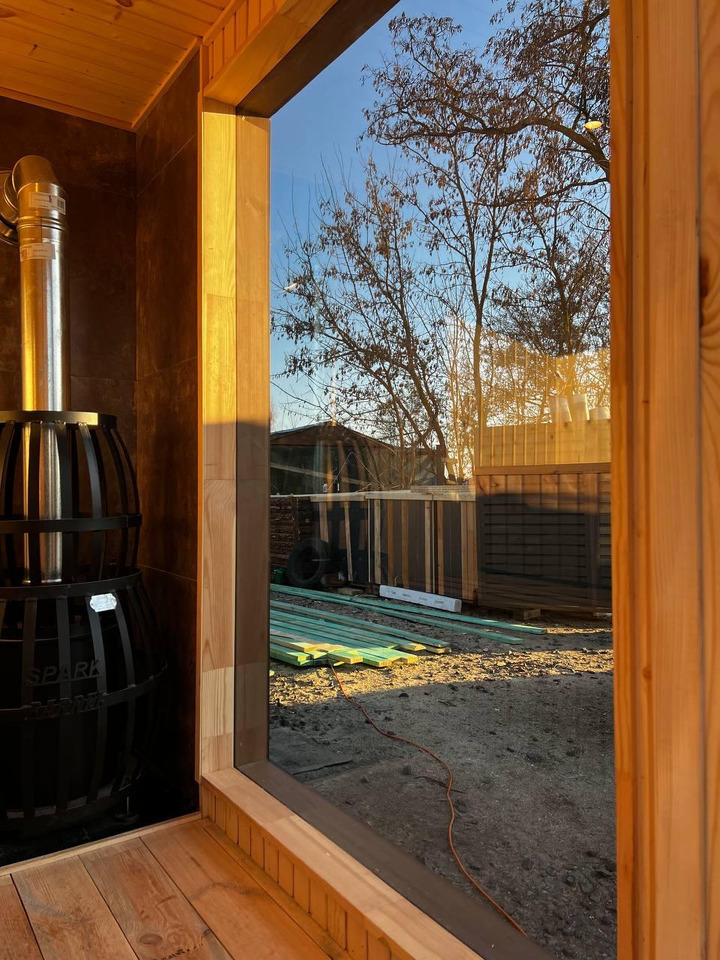 IDEX Sauna 200x220x200 cm – Compact Outdoor or Indoor Sauna Cabin Mobile Sauna - شاحنة حاويات: صورة 2 IDEX Sauna 200x220x200 cm – Compact Outdoor or Indoor Sauna Cabin Mobile Sauna - شاحنة حاويات: صورة 2