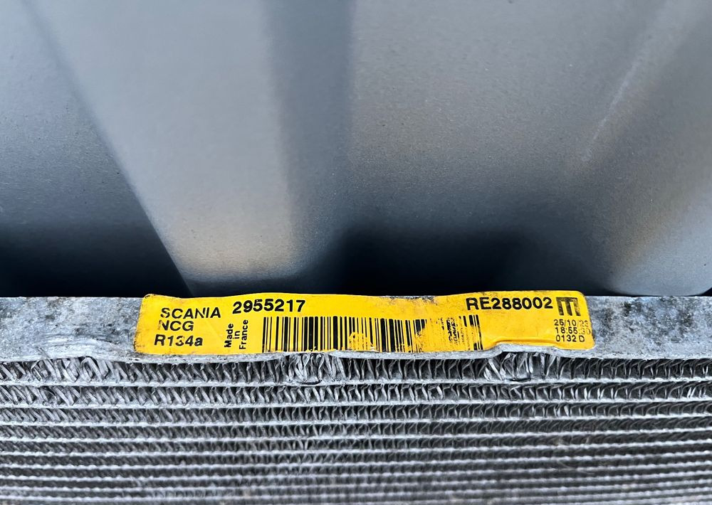 Chłodnica klimatyzacji Scania R S Super NGS skraplacz - نظام التبريد - شاحنة: صورة 3 Chłodnica klimatyzacji Scania R S Super NGS skraplacz - نظام التبريد - شاحنة: صورة 3