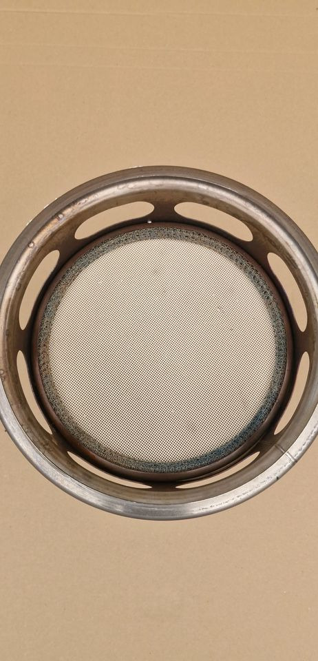 DAF XF XG FILTR CZĄSTEK STAŁYCH DPF 2410279 - علبة العادم/ نظام العادم - شاحنة: صورة 2 DAF XF XG FILTR CZĄSTEK STAŁYCH DPF 2410279 - علبة العادم/ نظام العادم - شاحنة: صورة 2