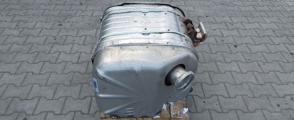 IVECO EUROCARGO EURO 6 KATALIZATOR TŁUMIK NOWY 5801833244 - محول حفاز - شاحنة: صورة 4 IVECO EUROCARGO EURO 6 KATALIZATOR TŁUMIK NOWY 5801833244 - محول حفاز - شاحنة: صورة 4