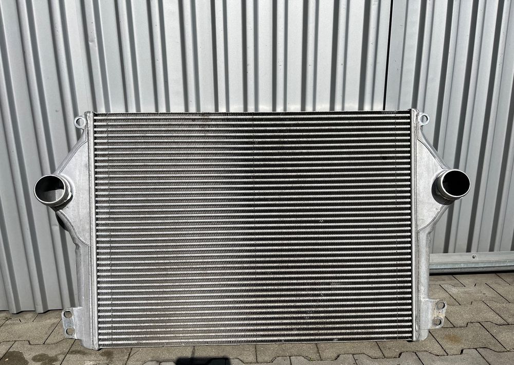 Intercooler Scania R NGR chłodnica powietrza 2433149 - نظام التبريد - شاحنة: صورة 1 Intercooler Scania R NGR chłodnica powietrza 2433149 - نظام التبريد - شاحنة: صورة 1