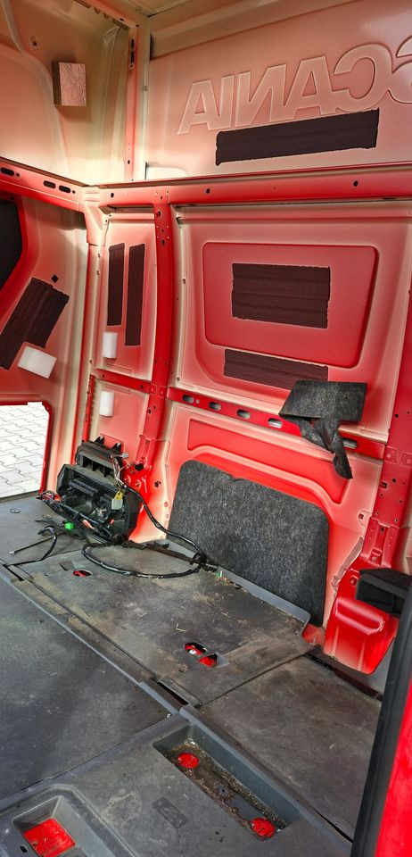 KABINA SCANIA S 2019R - هيكل السيارة الخارجية: صورة 5 KABINA SCANIA S 2019R - هيكل السيارة الخارجية: صورة 5