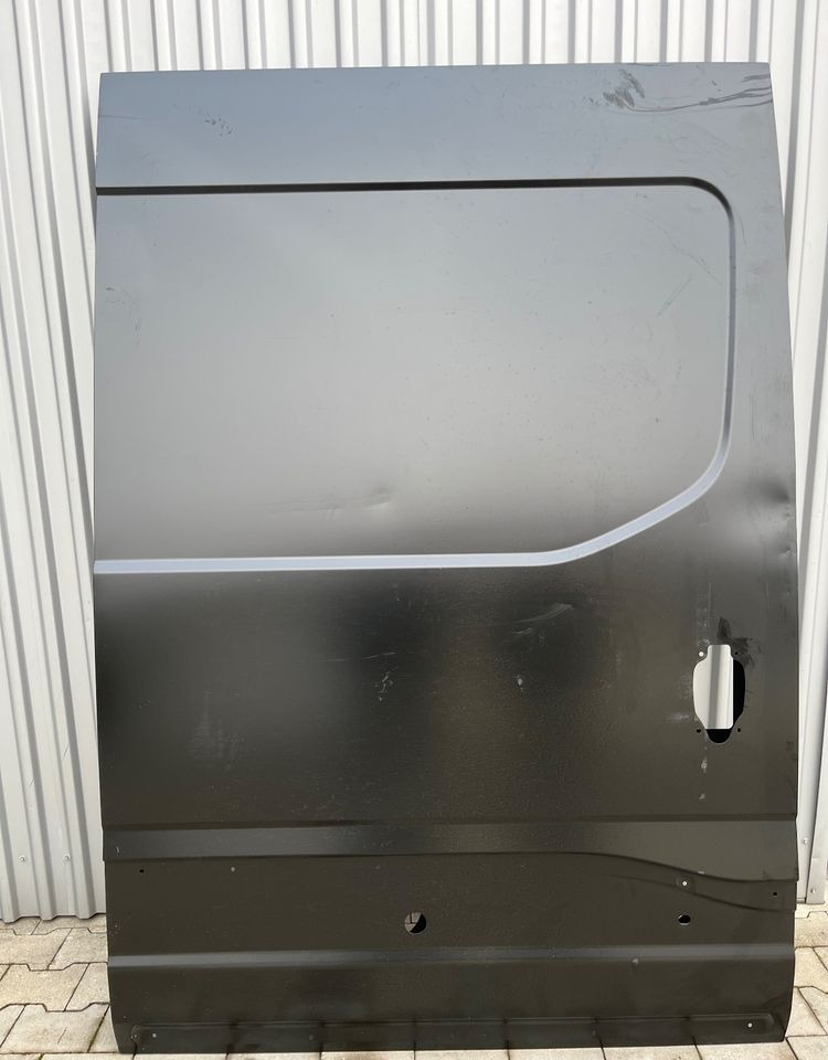 NOWE drzwi boczne Iveco Daily przesuwne - هيكل السيارة الخارجية - شاحنة توصيل مغلقة: صورة 1 NOWE drzwi boczne Iveco Daily przesuwne - هيكل السيارة الخارجية - شاحنة توصيل مغلقة: صورة 1