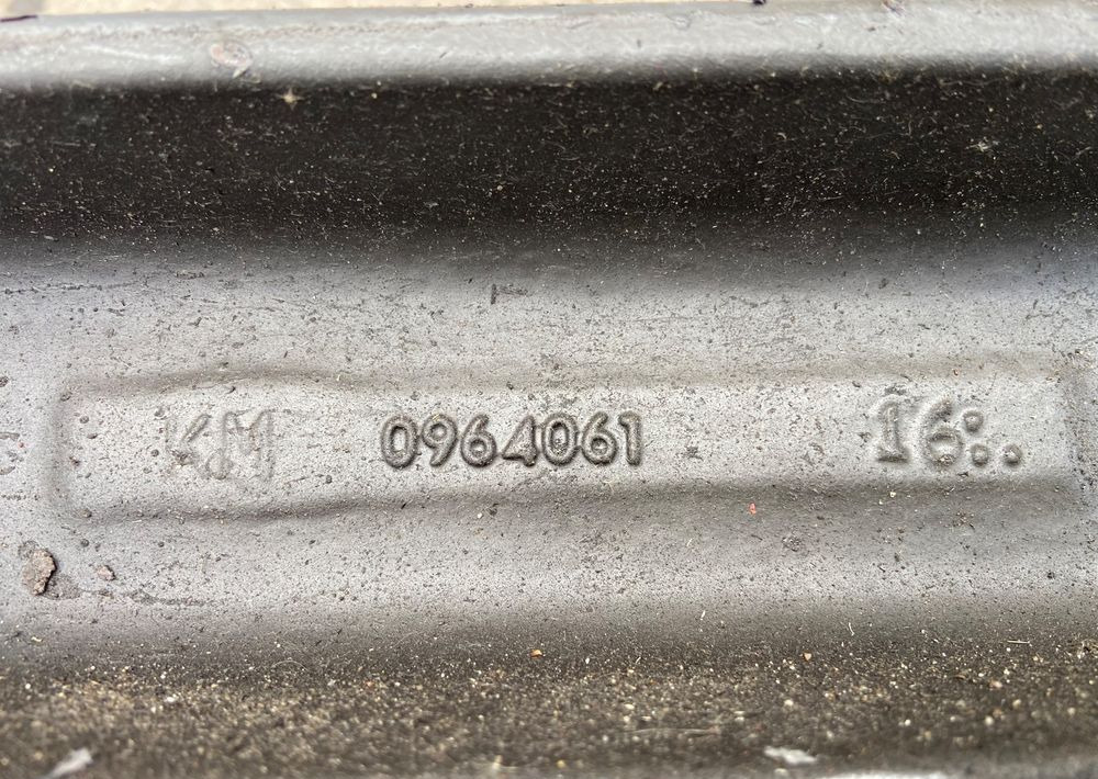 Przednia oś DAF XF 106 euro 6 piasta belka przednia - نظام التعليق - شاحنة: صورة 2 Przednia oś DAF XF 106 euro 6 piasta belka przednia - نظام التعليق - شاحنة: صورة 2