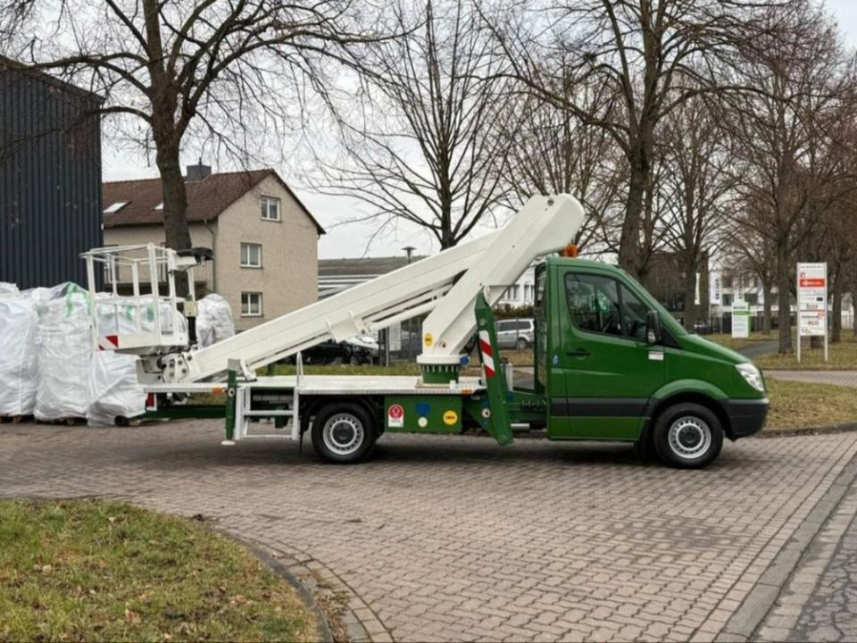 Arbeitsbühne Hubsteiger Hebebühne Mieten Leihen 3,5t 22m - منصة محمولة مثبتة على الشاحنة: صورة 5 Arbeitsbühne Hubsteiger Hebebühne Mieten Leihen 3,5t 22m - منصة محمولة مثبتة على الشاحنة: صورة 5