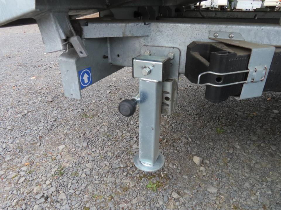 Böckmann DK-AL 3718/35 P PKW Anhänger Dreiseitenkipper 3,5 to. - مقطورة قلابة: صورة 5 Böckmann DK-AL 3718/35 P PKW Anhänger Dreiseitenkipper 3,5 to. - مقطورة قلابة: صورة 5