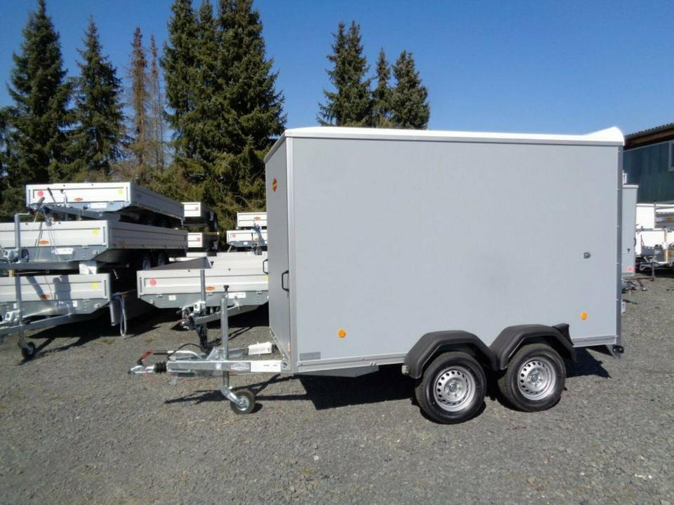 Böckmann PKW-Anhänger, 2,7 to. Koffer, 100 km/h - مقطورة بصندوق مغلق: صورة 2 Böckmann PKW-Anhänger, 2,7 to. Koffer, 100 km/h - مقطورة بصندوق مغلق: صورة 2