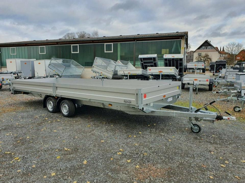 Böckmann PKW-Anhänger, 3500 kg, 13 Zoll, Hochlader - مقطورات مسطحة: صورة 1 Böckmann PKW-Anhänger, 3500 kg, 13 Zoll, Hochlader - مقطورات مسطحة: صورة 1