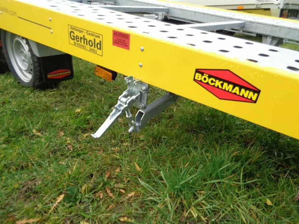 Böckmann PKW-Anhänger, Autotransporter, 3,5to. kippbar, 100 km/h - تريلا نقل سيارات: صورة 3 Böckmann PKW-Anhänger, Autotransporter, 3,5to. kippbar, 100 km/h - تريلا نقل سيارات: صورة 3
