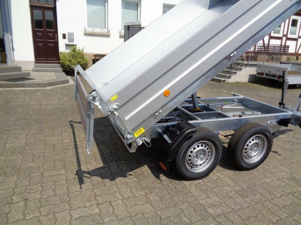 مقطورة قلابة Böckmann PKW-Anhänger, Dreiseitenkipper, 2,7 to: صورة 9 مقطورة قلابة Böckmann PKW-Anhänger, Dreiseitenkipper, 2,7 to: صورة 9