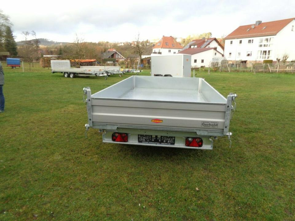 Böckmann PKW-Anhänger E-Pumpe Dreiseitenkipper 2,7 to Blechcover - مقطورة قلابة: صورة 3 Böckmann PKW-Anhänger E-Pumpe Dreiseitenkipper 2,7 to Blechcover - مقطورة قلابة: صورة 3