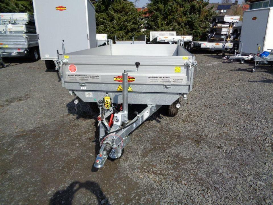 Böckmann PKW-Anhänger Elektro-Dreiseitenkipper DK-AL 2516/27P - مقطورة قلابة: صورة 5 Böckmann PKW-Anhänger Elektro-Dreiseitenkipper DK-AL 2516/27P - مقطورة قلابة: صورة 5