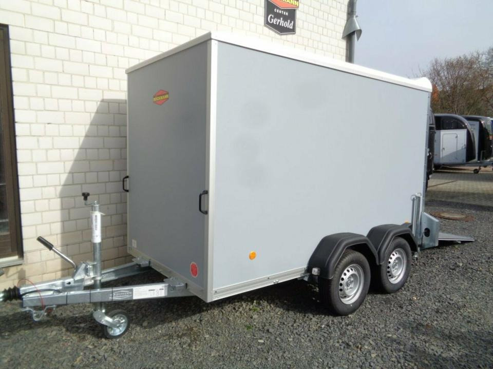 Böckmann PKW-Anhänger, KT3015/20 M-F, Auffahrrampe, 2,0 to. - مقطورة بصندوق مغلق: صورة 2 Böckmann PKW-Anhänger, KT3015/20 M-F, Auffahrrampe, 2,0 to. - مقطورة بصندوق مغلق: صورة 2