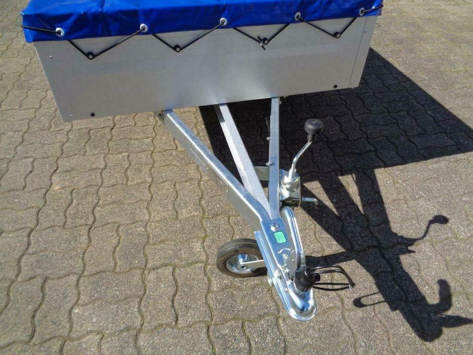 TPV PKW-Anhänger 750 kg Flachplane Stützen - مقطورة عربة: صورة 3 TPV PKW-Anhänger 750 kg Flachplane Stützen - مقطورة عربة: صورة 3