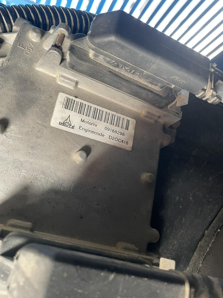 Tresz TR-438D with Deutz BF8M1015C engine For sale or Rent! - وحدة الطاقة الأرضية للطائرات: صورة 4 Tresz TR-438D with Deutz BF8M1015C engine For sale or Rent! - وحدة الطاقة الأرضية للطائرات: صورة 4