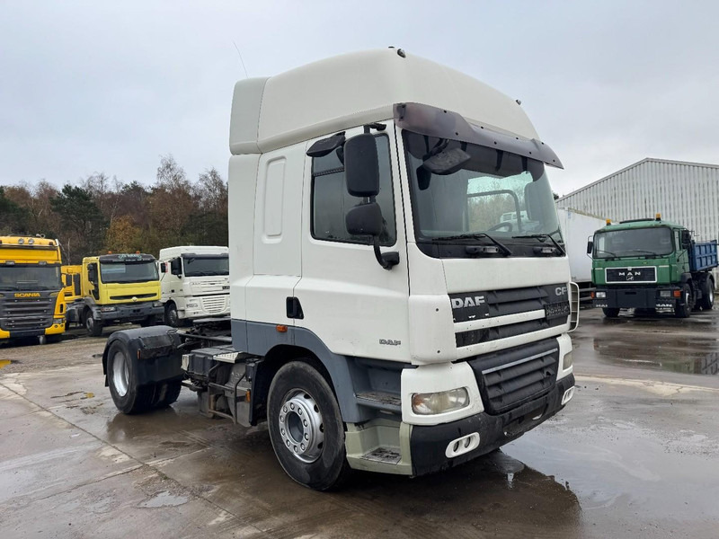 DAF 85 CF 460 Space Cab (MANUAL GEARBOX / BOITE MANUELLE) - رأس تريلا: صورة 3 DAF 85 CF 460 Space Cab (MANUAL GEARBOX / BOITE MANUELLE) - رأس تريلا: صورة 3