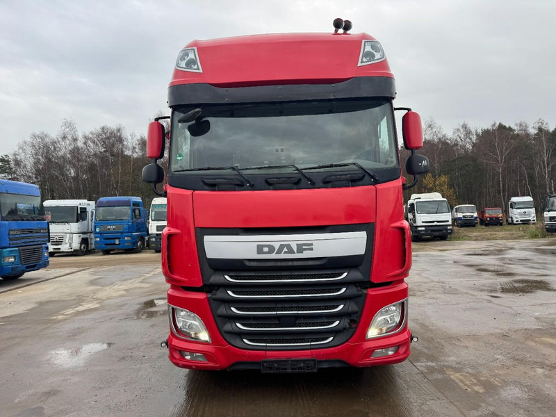 DAF XF 460 Super Space Cab (MANUAL GEARBOX / BOITE MANUELLE / 848.000 km !!!) - رأس تريلا: صورة 2 DAF XF 460 Super Space Cab (MANUAL GEARBOX / BOITE MANUELLE / 848.000 km !!!) - رأس تريلا: صورة 2