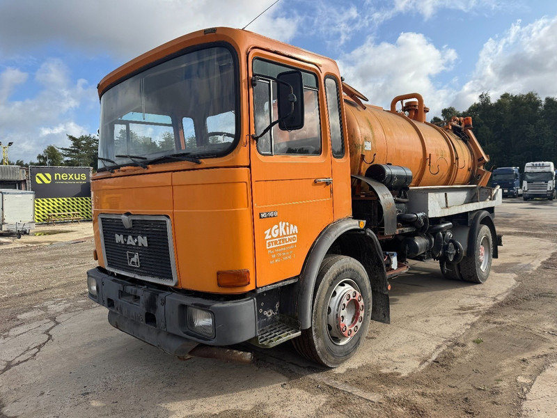 فراغ شاحنة MAN 16.168 (8000L / BIG AXLE & STEEL SUSPENSION / GRAND PONT & SUSPENSION LAMES): صورة 1