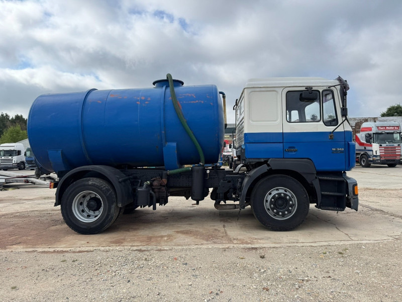 MAN 19.343 (12.000L / MANUAL GEARBOX / EURO 2 / PERFECT) - فراغ شاحنة: صورة 4 MAN 19.343 (12.000L / MANUAL GEARBOX / EURO 2 / PERFECT) - فراغ شاحنة: صورة 4