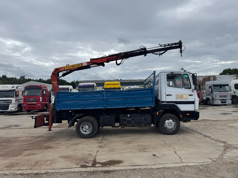Mercedes-Benz SK 917 (STEEL SUSPENSION / PARLFINGER CRANE / AUXILIARY / 6 CYLINDER WITH MANUAL PUMP) - شاحنة قلاب, شاحنة كرين: صورة 4 Mercedes-Benz SK 917 (STEEL SUSPENSION / PARLFINGER CRANE / AUXILIARY / 6 CYLINDER WITH MANUAL PUMP) - شاحنة قلاب, شاحنة كرين: صورة 4