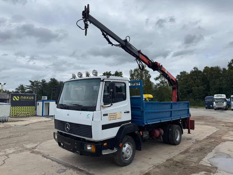 Mercedes-Benz SK 917 (STEEL SUSPENSION / PARLFINGER CRANE / AUXILIARY / 6 CYLINDER WITH MANUAL PUMP) - شاحنة قلاب, شاحنة كرين: صورة 1 Mercedes-Benz SK 917 (STEEL SUSPENSION / PARLFINGER CRANE / AUXILIARY / 6 CYLINDER WITH MANUAL PUMP) - شاحنة قلاب, شاحنة كرين: صورة 1