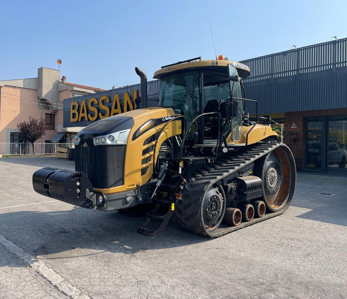 CHALLENGER MT 775 E - جرار مجنزر: صورة 1 CHALLENGER MT 775 E - جرار مجنزر: صورة 1