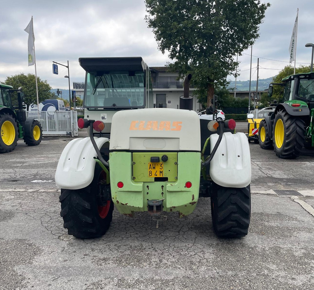 CLAAS TELESCOPICO TARGO K 70 - آلة رفع ونقل تلسكوبية: صورة 3 CLAAS TELESCOPICO TARGO K 70 - آلة رفع ونقل تلسكوبية: صورة 3