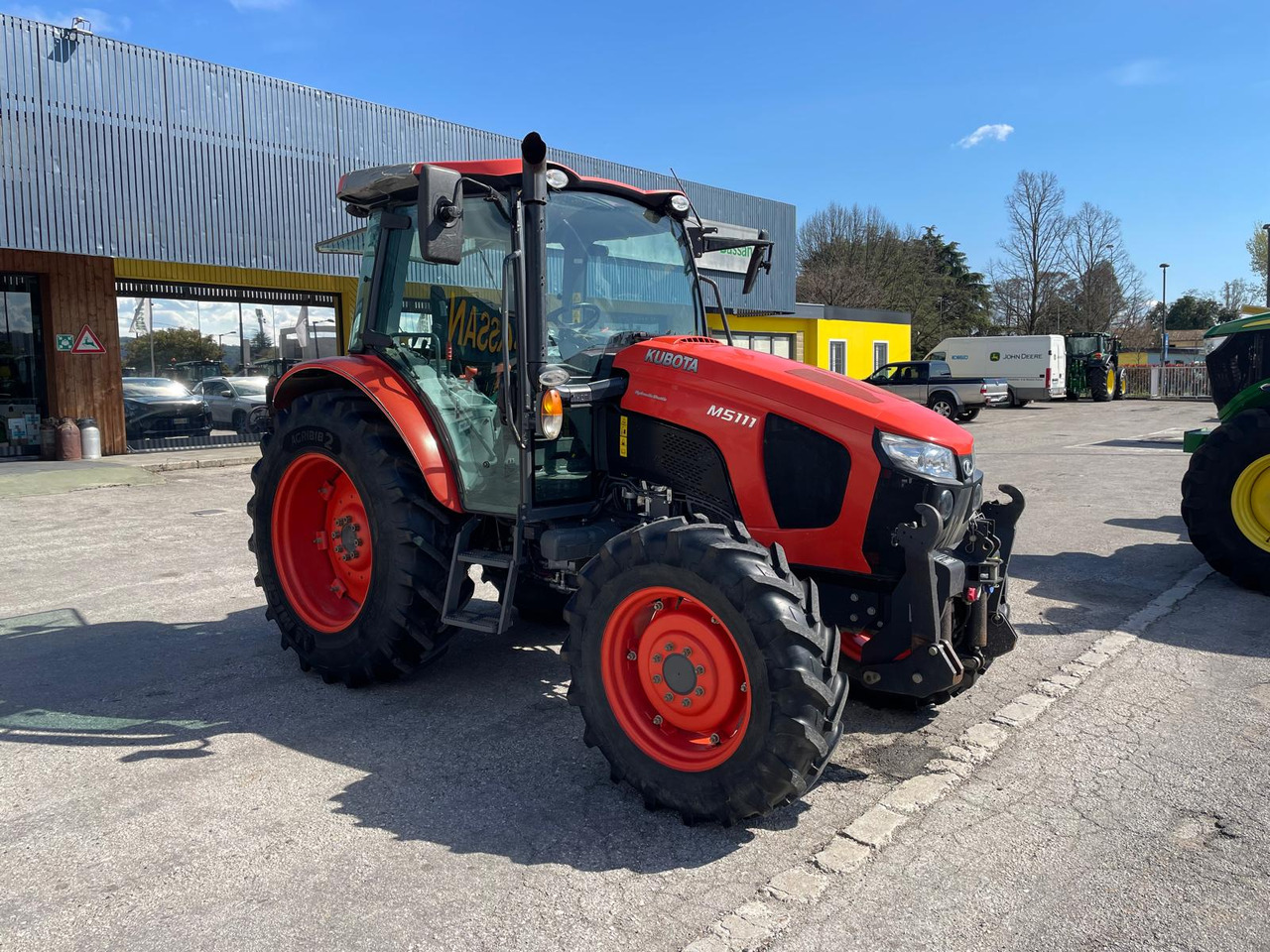 KUBOTA 5111 M - جرار: صورة 2 KUBOTA 5111 M - جرار: صورة 2