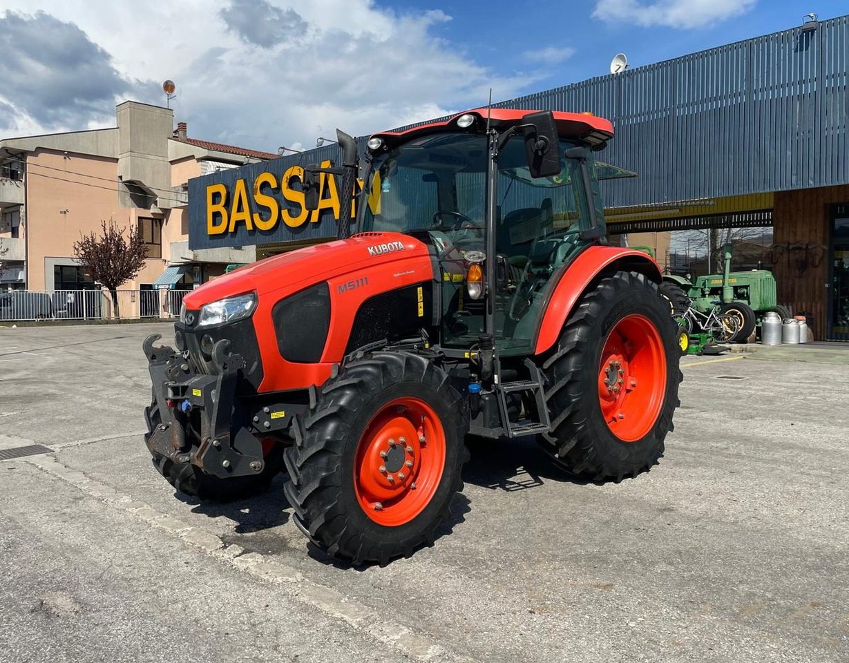 KUBOTA 5111 M - جرار: صورة 1 KUBOTA 5111 M - جرار: صورة 1