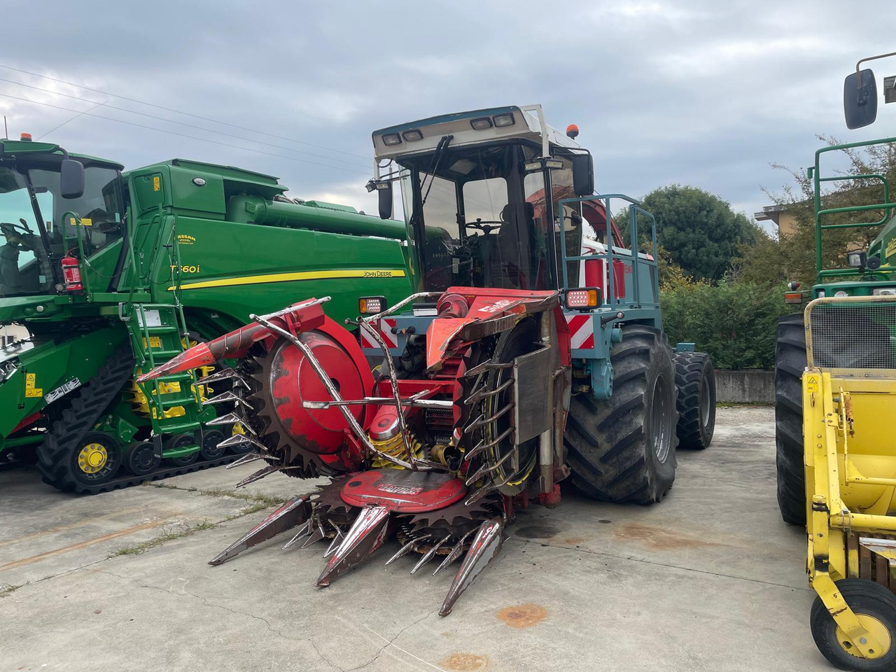 MENGELE TRINCIA SF 6000 - حصادة الأعلاف: صورة 1 MENGELE TRINCIA SF 6000 - حصادة الأعلاف: صورة 1