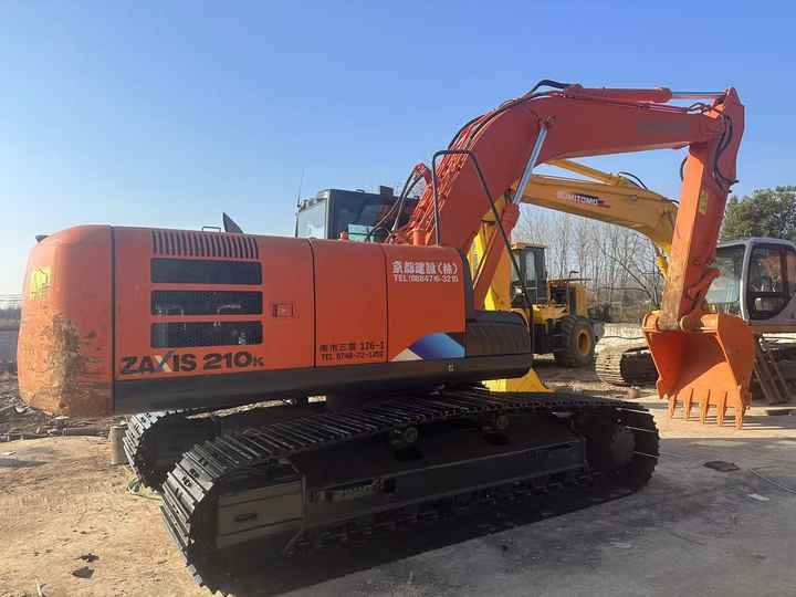 Affordable Hitachi ZX210-5G Used Construction Machinery | Well-Maintained, No Overhauls - حفار زاحف: صورة 3 Affordable Hitachi ZX210-5G Used Construction Machinery | Well-Maintained, No Overhauls - حفار زاحف: صورة 3