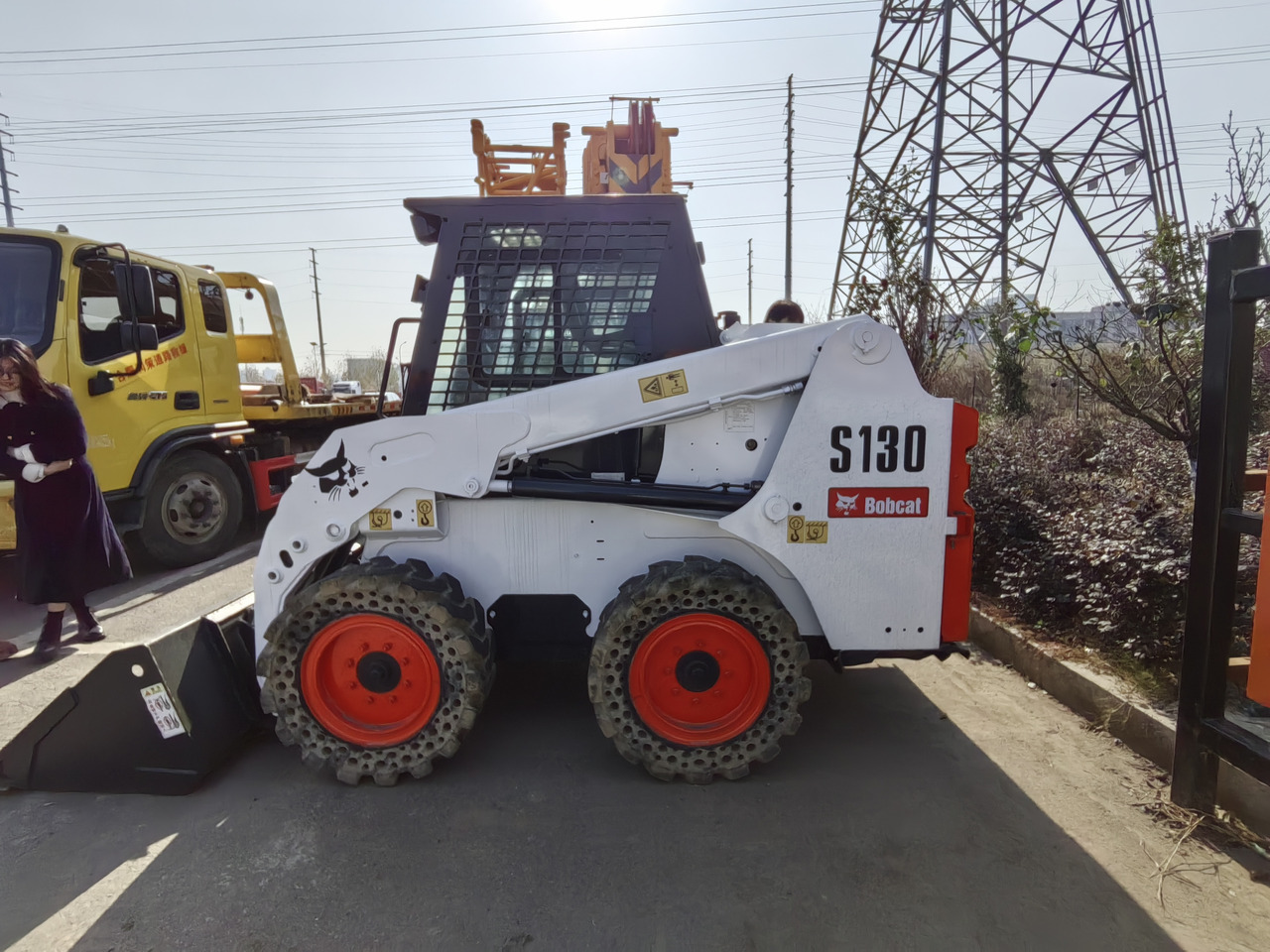 BOBCAT S130 - شيول صغير: صورة 3 BOBCAT S130 - شيول صغير: صورة 3