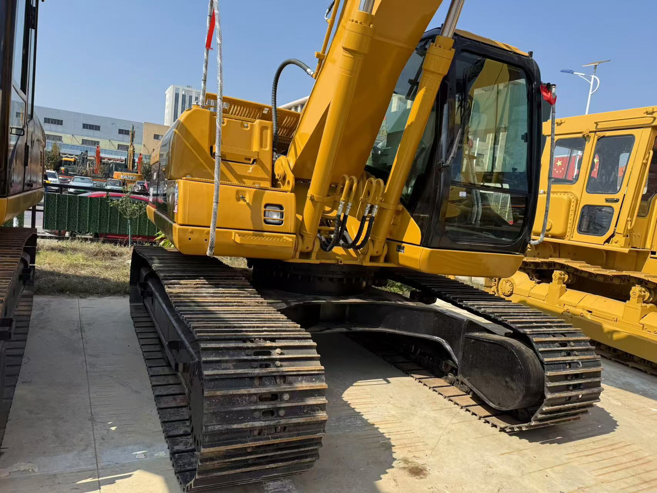 CATERPILLAR 320c - حفار زاحف: صورة 2 CATERPILLAR 320c - حفار زاحف: صورة 2