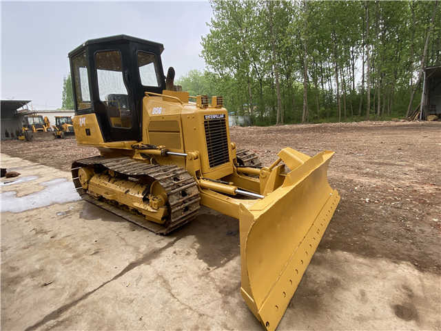 Caterpillar Used D5 Bulldozer , CAT D5g D5h D5k with Ripper , CAT D4h D5h D6h D7h - بلدوزر: صورة 2 Caterpillar Used D5 Bulldozer , CAT D5g D5h D5k with Ripper , CAT D4h D5h D6h D7h - بلدوزر: صورة 2