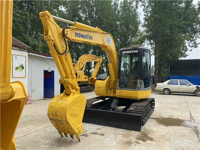 High Quality Used Crawler Excavator komatsu Pc78 Pc128 Pc138 Pc200-8 Pc220-8 Pc240-8 Excavator - حفّار: صورة 2 High Quality Used Crawler Excavator komatsu Pc78 Pc128 Pc138 Pc200-8 Pc220-8 Pc240-8 Excavator - حفّار: صورة 2
