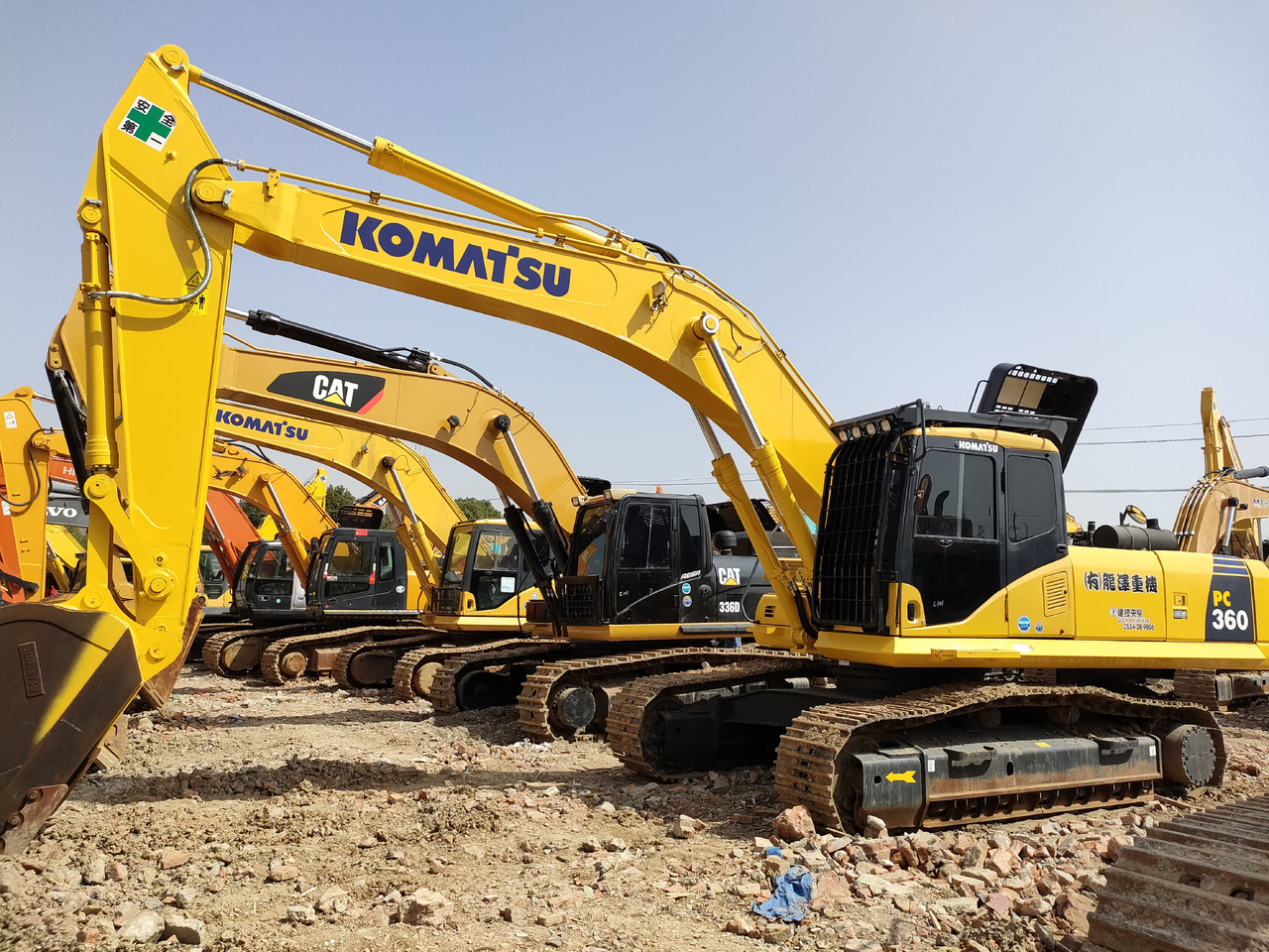 Komatsu pc350 - حفار زاحف: صورة 2 Komatsu pc350 - حفار زاحف: صورة 2