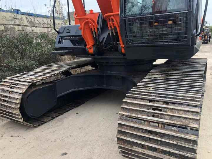 Original Japan Hitachi ZX350 Excavator Hitachi Excavator in Low Price for Hot Sale - حفار زاحف: صورة 4 Original Japan Hitachi ZX350 Excavator Hitachi Excavator in Low Price for Hot Sale - حفار زاحف: صورة 4
