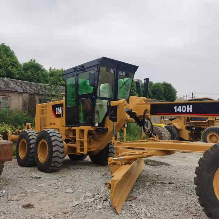 Used CAT 140H Motor Grader From Japan with Excellent Performance Caterpillar 140h in Good Condition for Sale - ماكينة تسوية: صورة 5 Used CAT 140H Motor Grader From Japan with Excellent Performance Caterpillar 140h in Good Condition for Sale - ماكينة تسوية: صورة 5